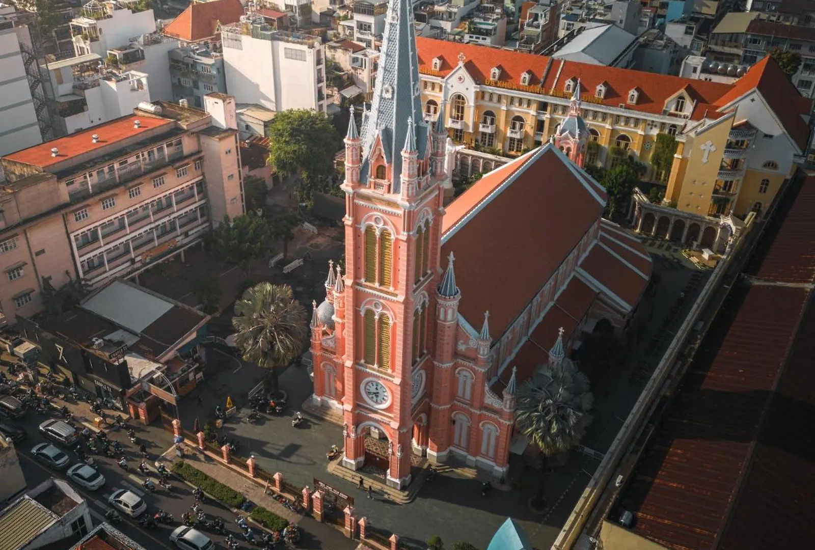**  Jade Garden - Secret Courtyard In Saigon Hotel Ho Chi Minh City Vietnam